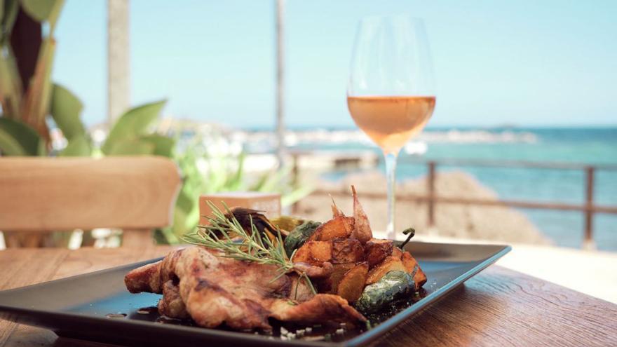 Comida mediterránea con unas vistas inigualables