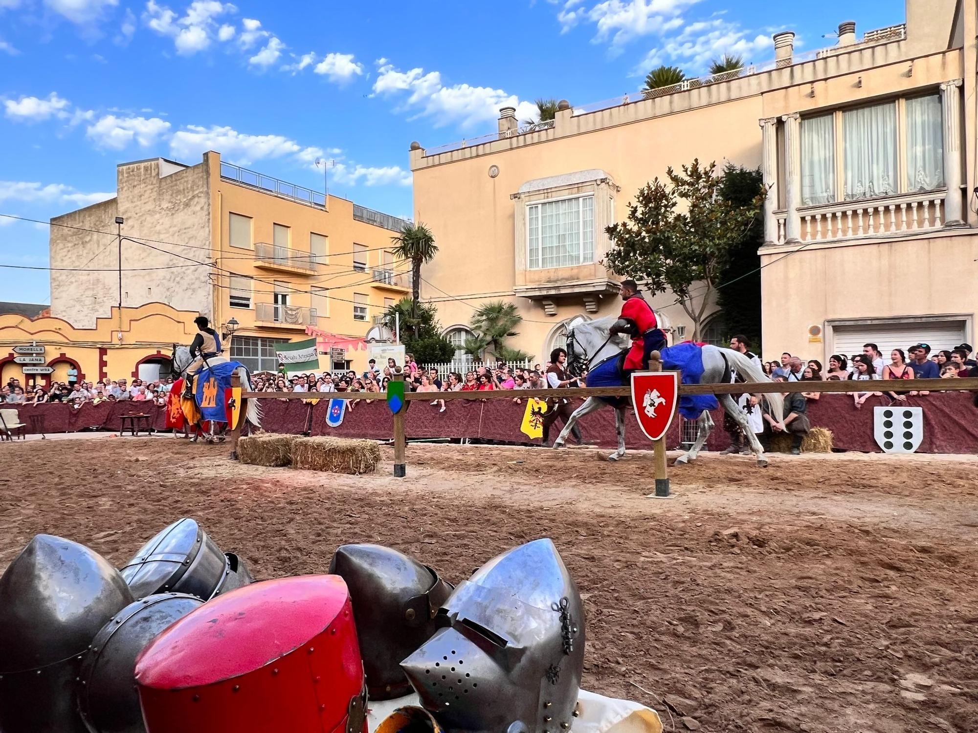 Épicas fotos de combate en el último día de Sant Mateu Medieval