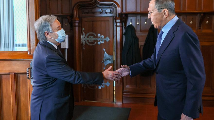 Guterres pide en Moscú un alto el fuego humanitario