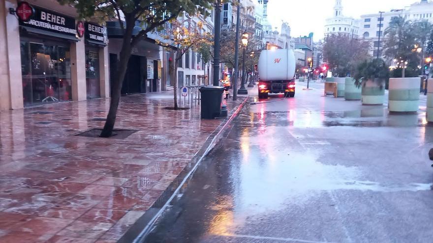 València recoge más de 18 toneladas de residuos tras la Nochevieja