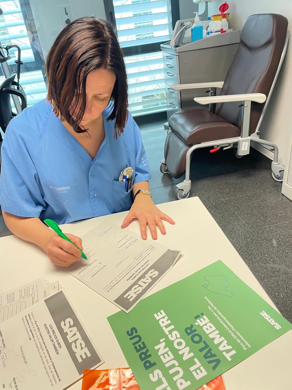 ‘¿Vives en Mallorca o sobrevives?’: la campaña para frenar la fuga de enfermeras reúne 2.500 firmas en tres semanas