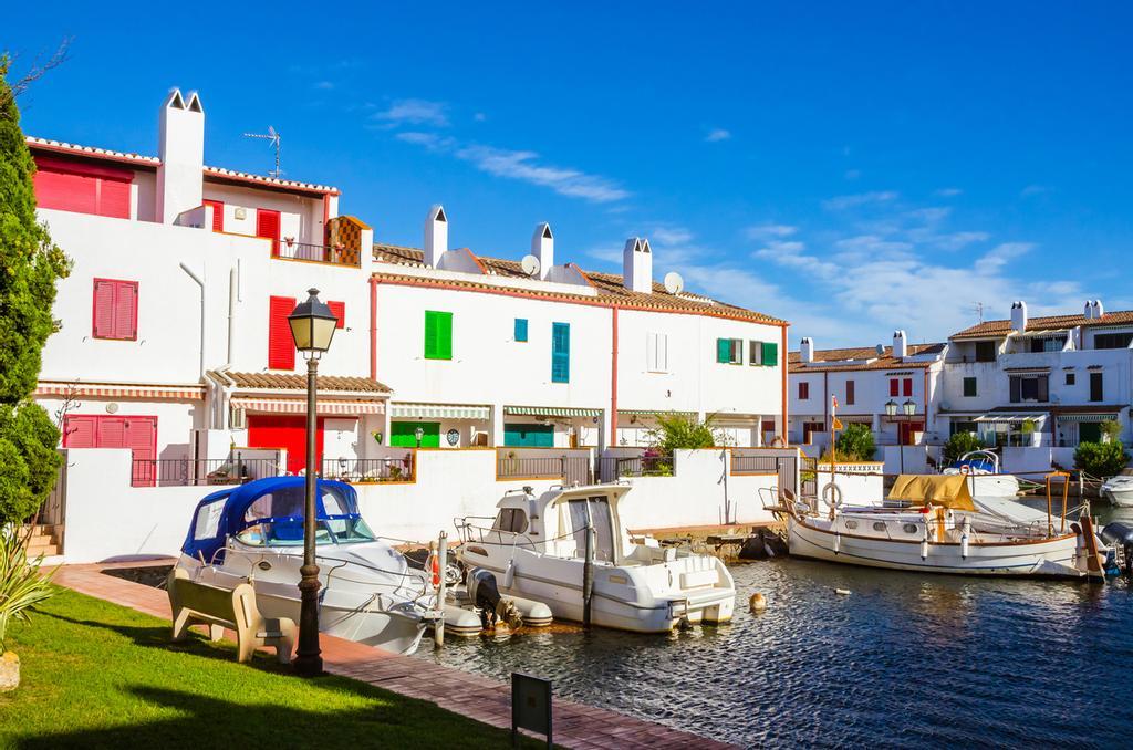 Navegar por los canales es muy fácil y divertido.