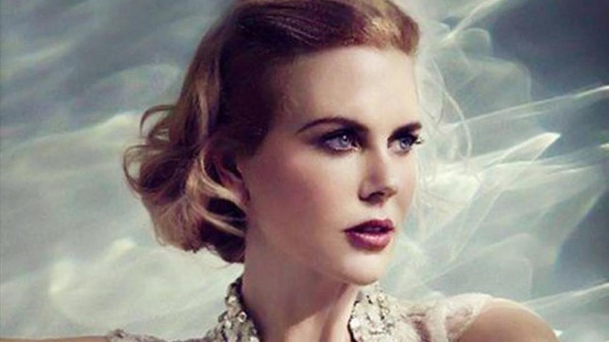 Nicole Kidman caracterizada como Grace Kelly