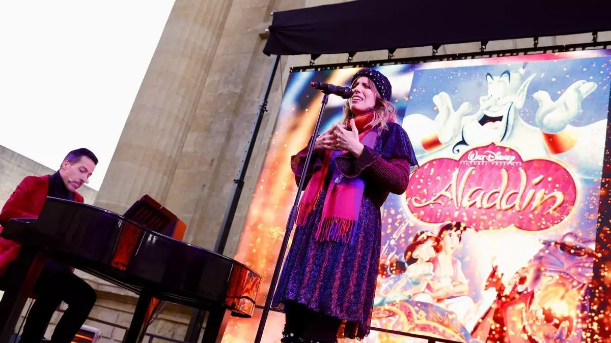 El concierto 'Lo mejor de Disney' llena de magia la Puerta del Puente