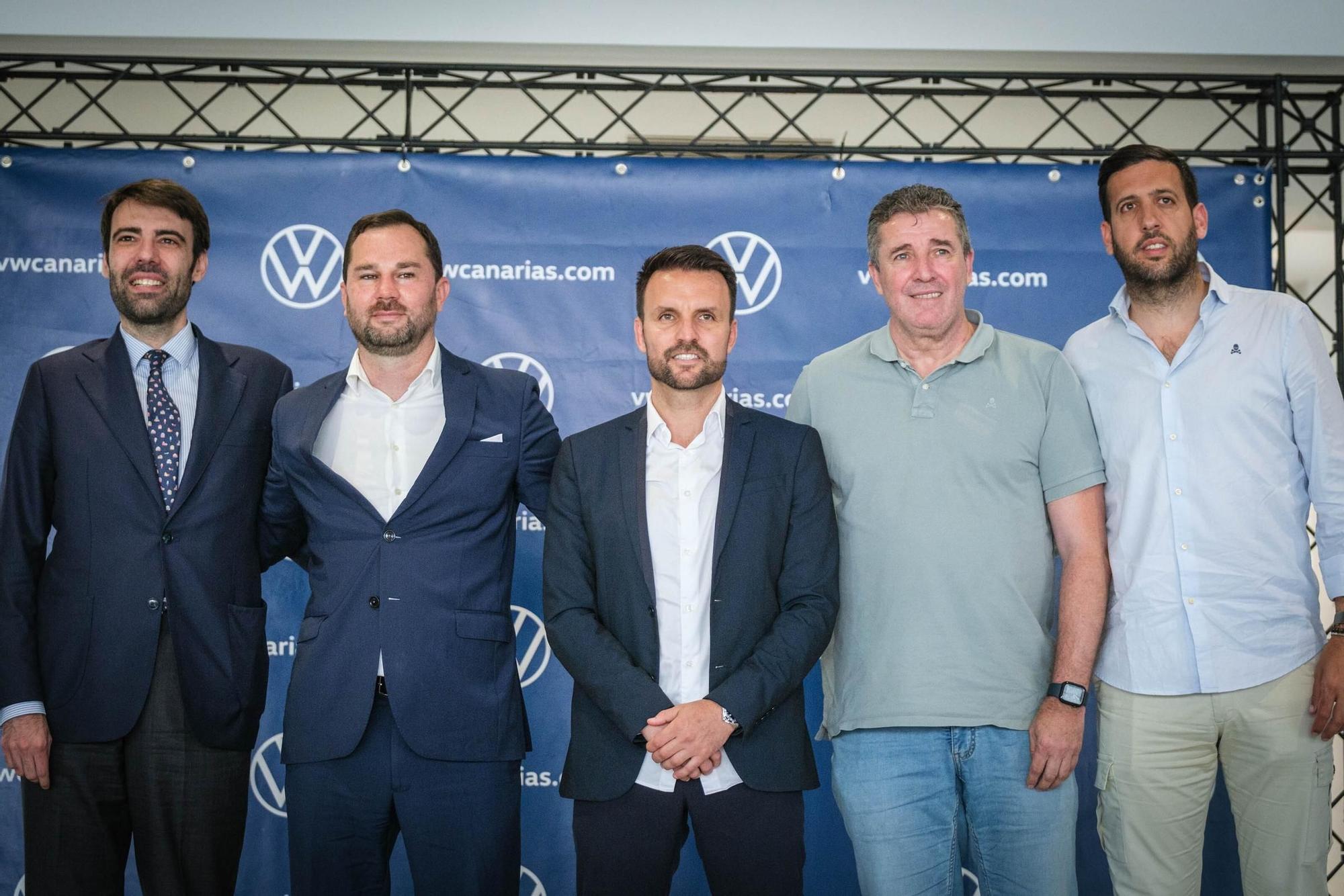 Presentación de Manu Guill como director deportivo del CD Tenerife