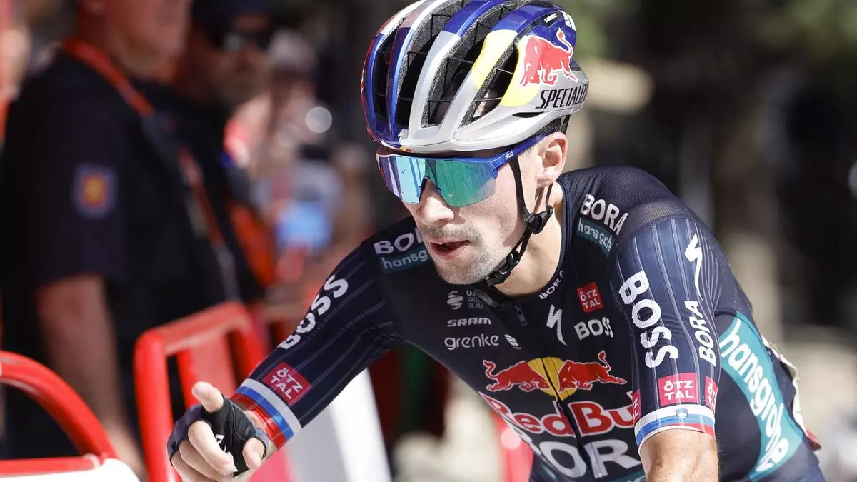Roglic atiza y Enric Mas lo sigue en la ofensiva de la Vuelta