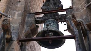 Les campanes d’una església de Banyoles deixen de sonar de nit per les queixes de pisos turístics