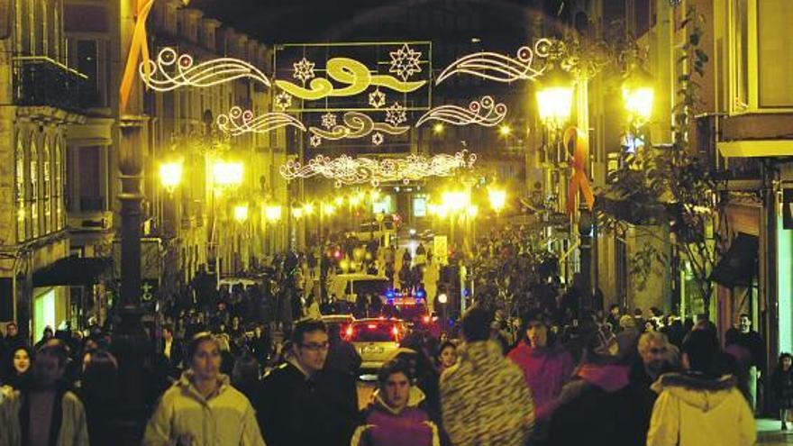 Iluminación de Navidad en la calle La Cámara, el pasado diciembre.