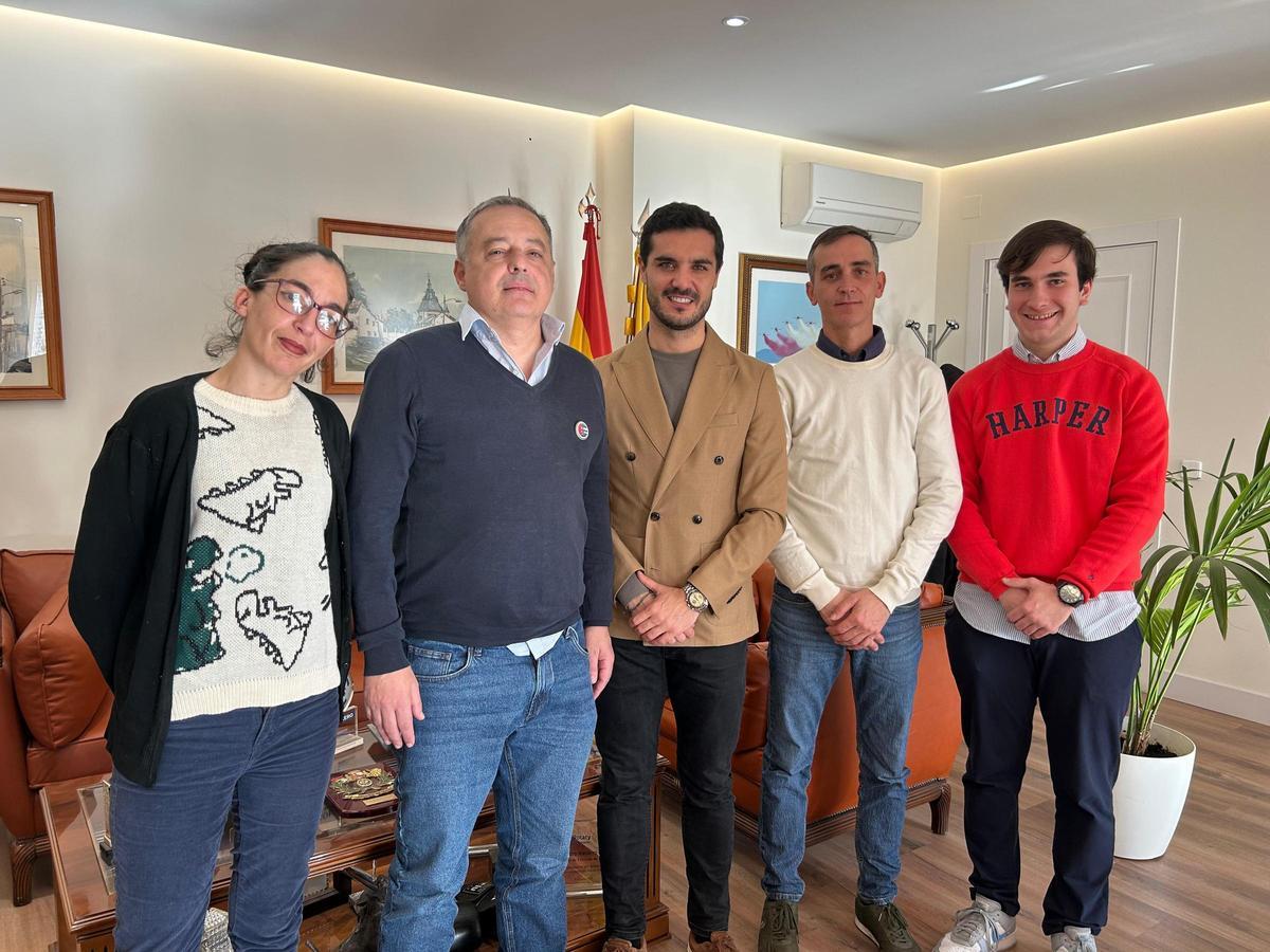 Los equipos de ambos ayuntamientos.