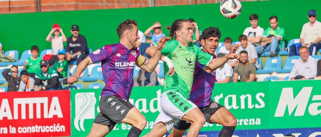 Farrell, durante el partido de hace dos semanas en Villanueva ante el Guadalajara.