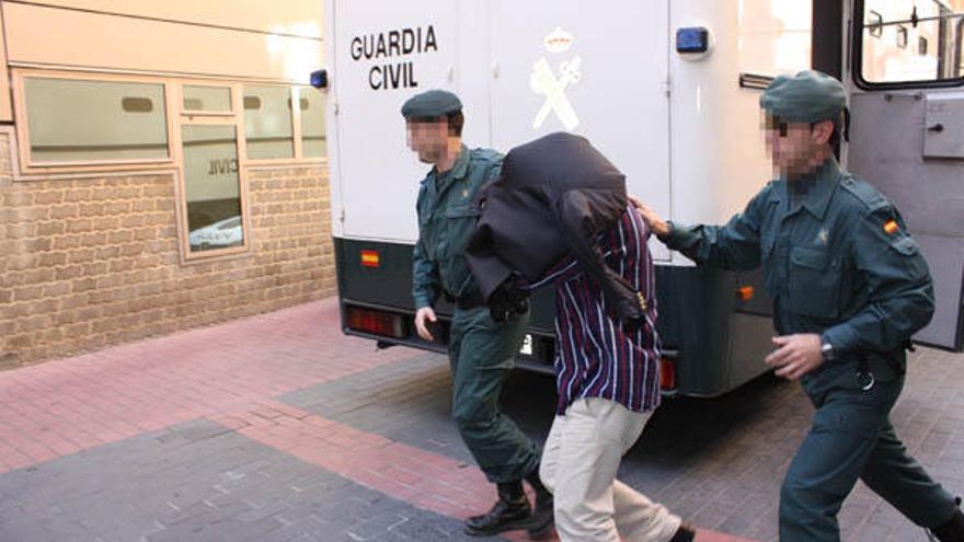 El expresidente del CD Castellón, ayer, cuando pasó a disposición judicial.