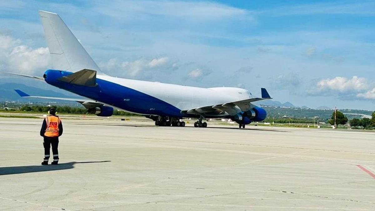 El avión del Emir de Dubái en el aeropuerto de Palma