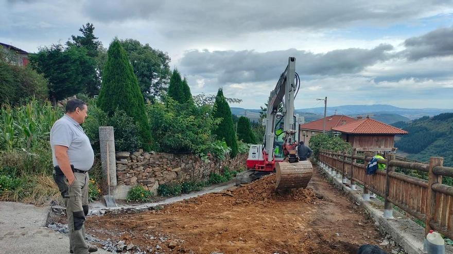 La localidad canguesa de Trones estrenará viales interiores gracias a una inversión municipal de 171.000 euros