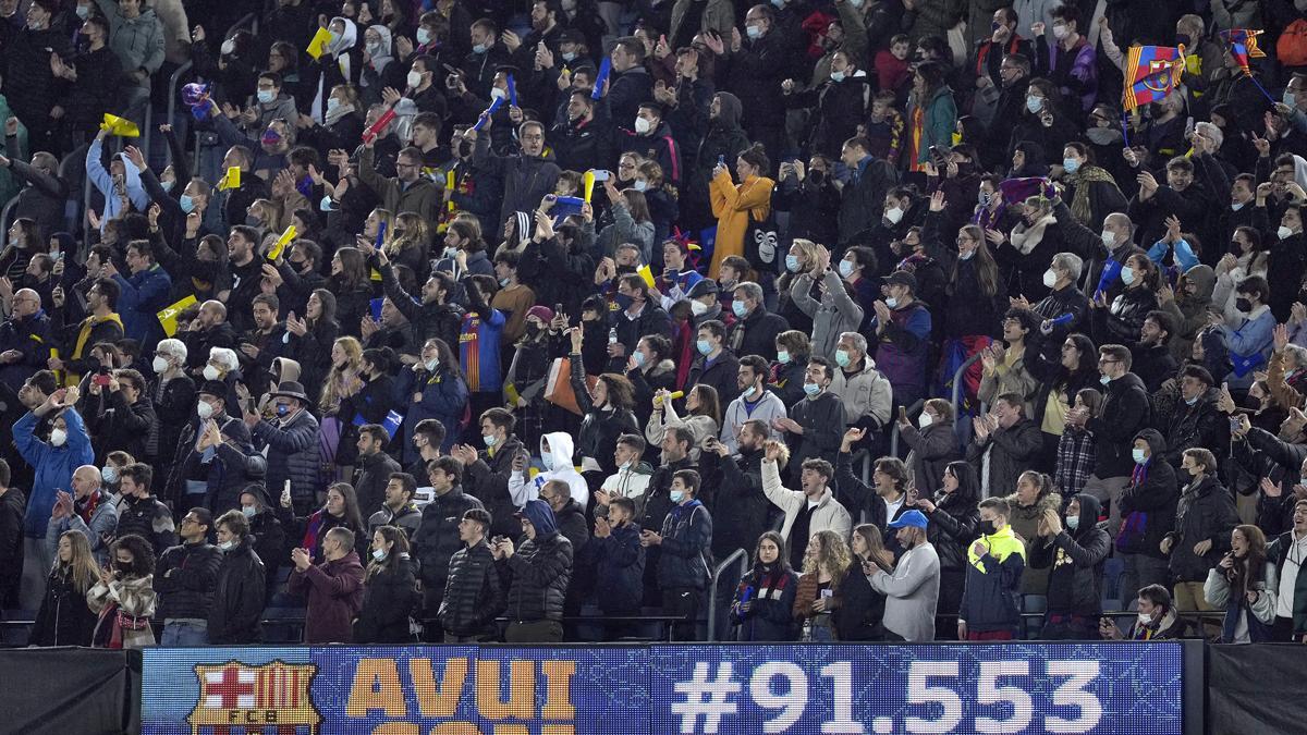 Marcador del Camp Nou con el récord absoluto de asistencia en un partido femenino al superar las 90.195 que acudieron a la final del Mundial 1999 entre Estados Unidos y China.