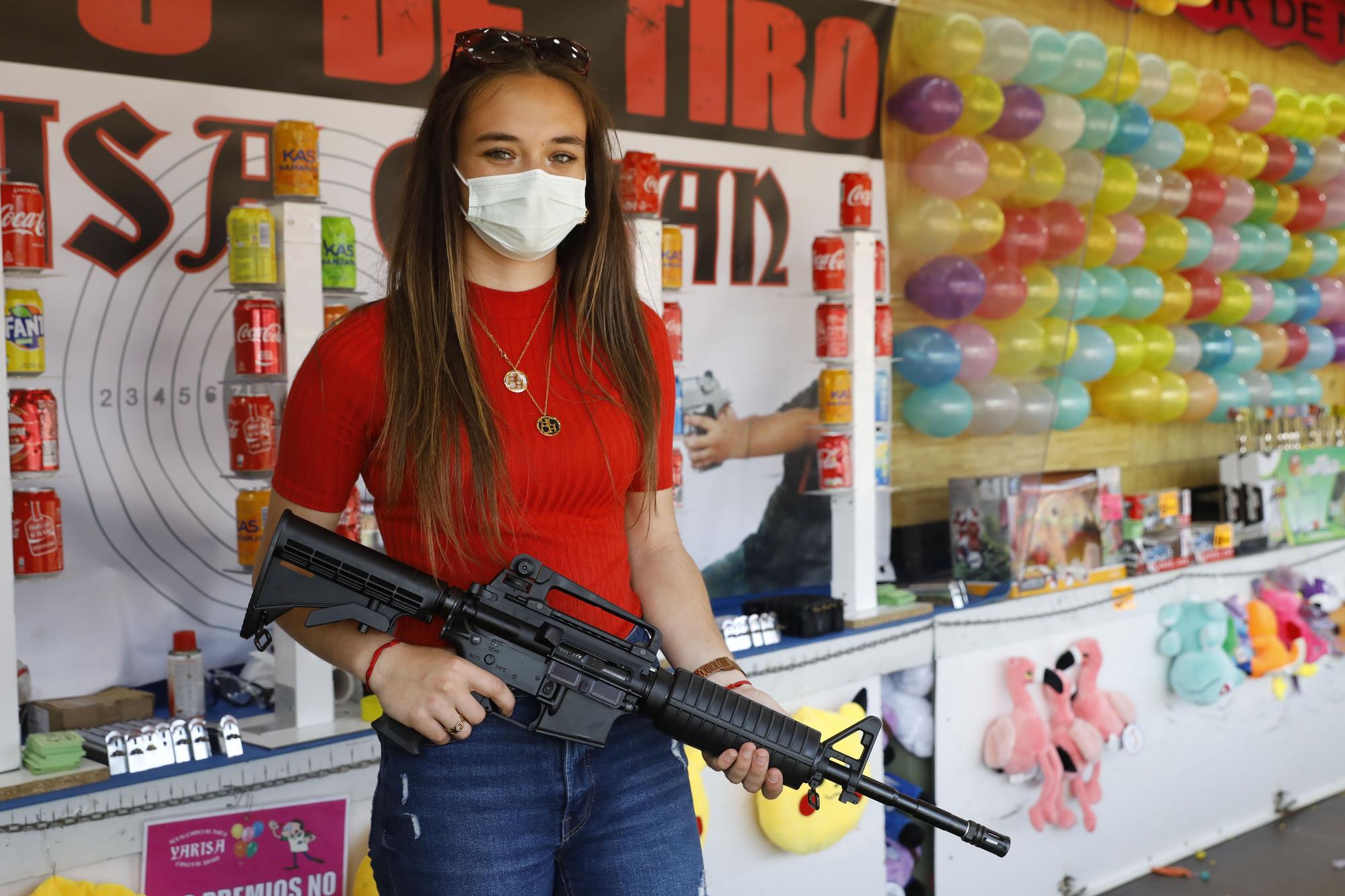 Arranca la diversión en las atracciones de Naval Gijón