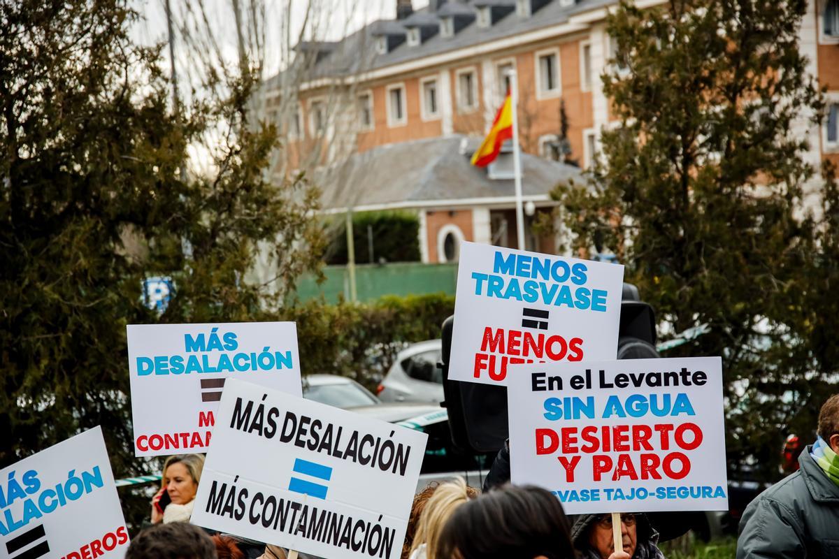 Al fondo, Palacio de la Moncloa