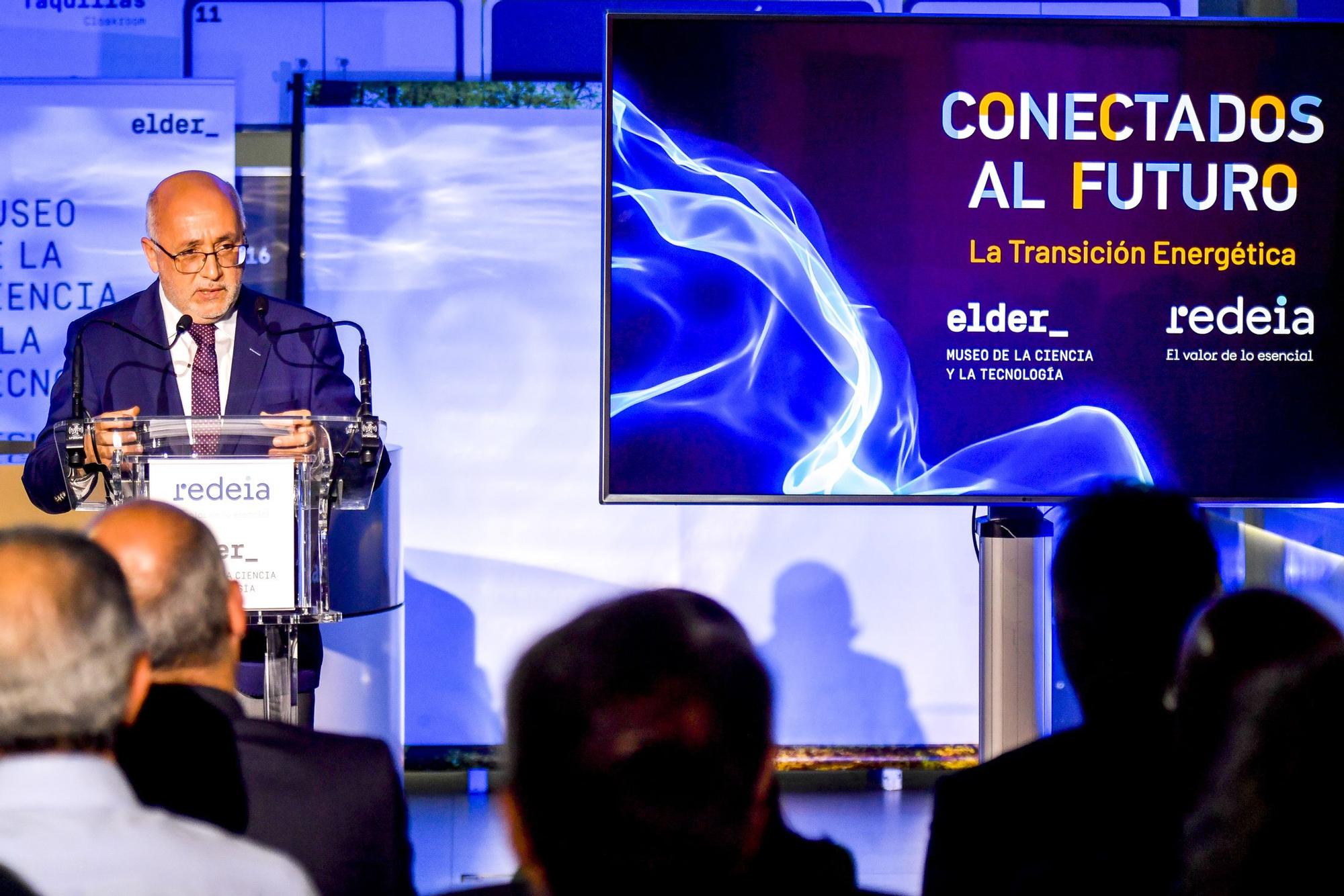 Exposición “Conectados al futuro”