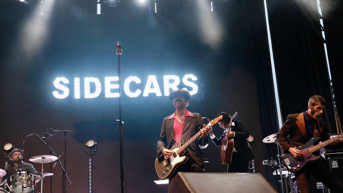 "Sidecars" conquista Metrópoli con un concierto cargado de himnos y un público entregado
