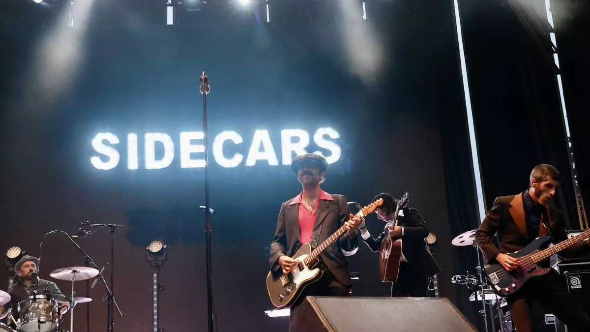 "Sidecars" conquista Metrópoli con un concierto cargado de himnos y un público entregado