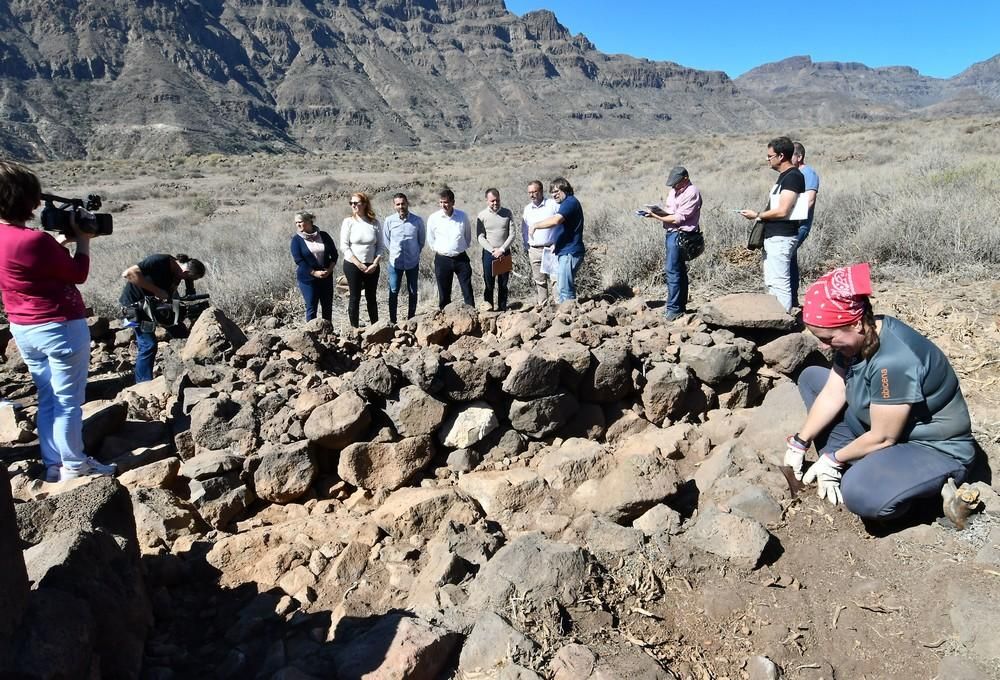 Hallan en La Fortaleza estructuras funerarias desconocidas en Canarias