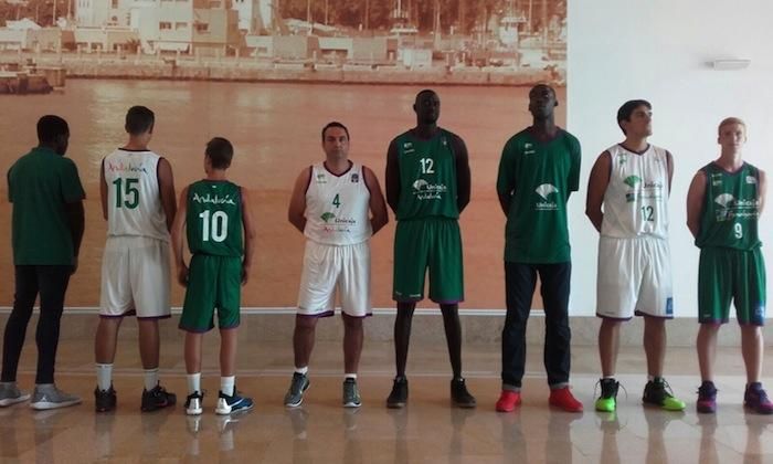 Presentación de la camiseta del Unicaja