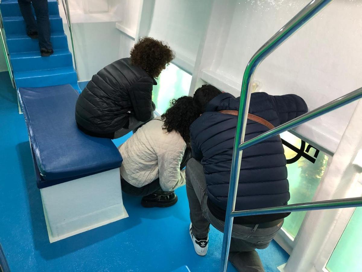 La Ruta del Mejillón en uno de los catamaranes de Cruceros do Ulla Turimares.