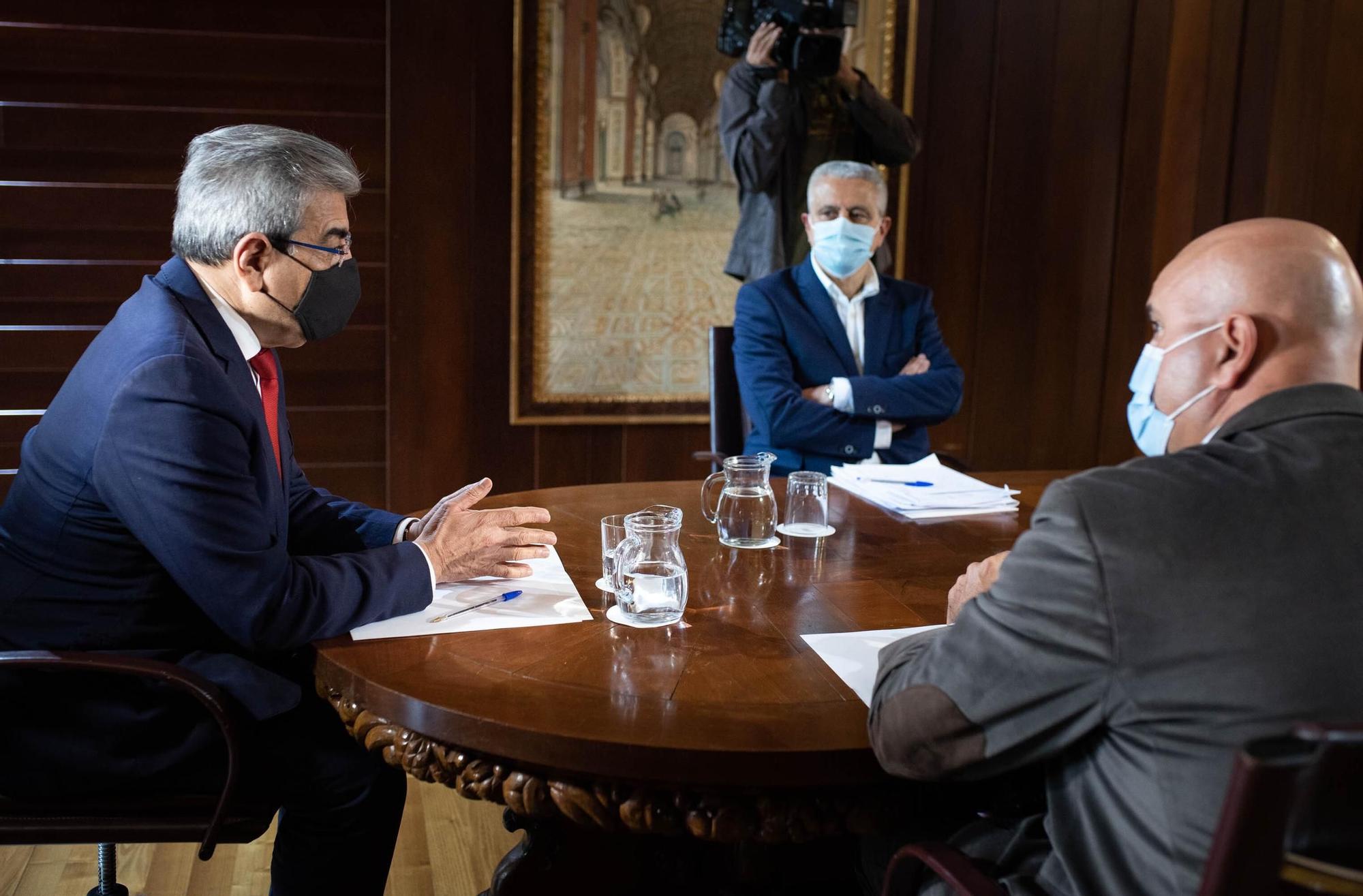 Reunión entre el Gobierno de Canarias y Ashotel