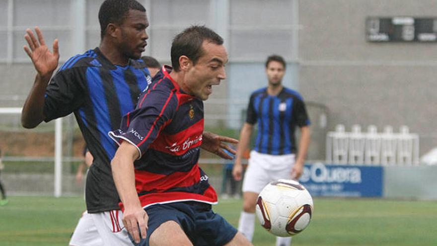 Pere Tarradellas en el partit contra l&#039;Huracán.