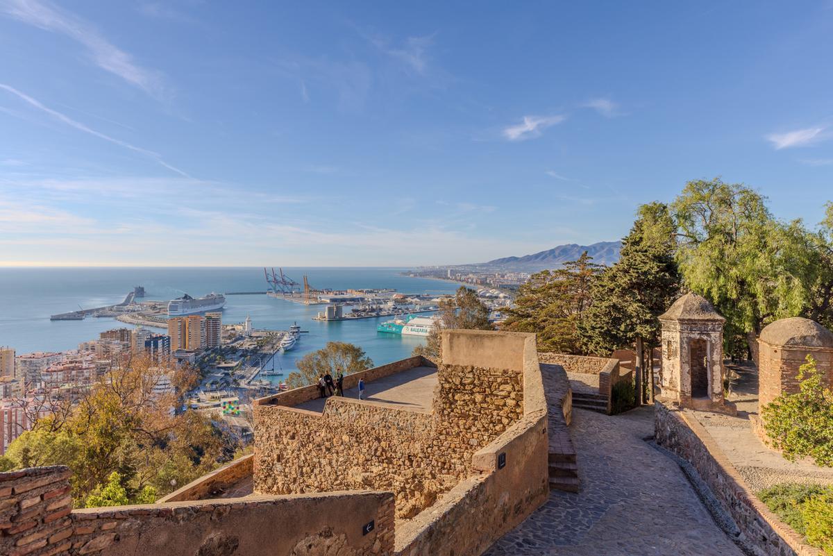 Las vistas de Málaga desde lo alto del castillo
