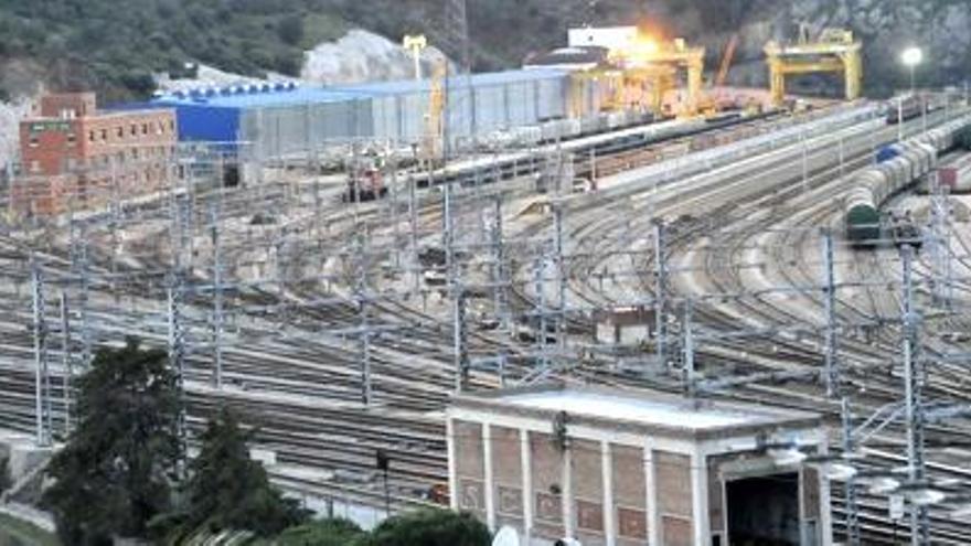 L&#039;estació ferroviària de Portbou, on ha descendit l&#039;activitat.