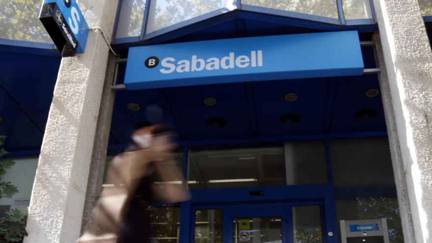 El Banc Sabadell es desploma més d&#039;un 12% en borsa