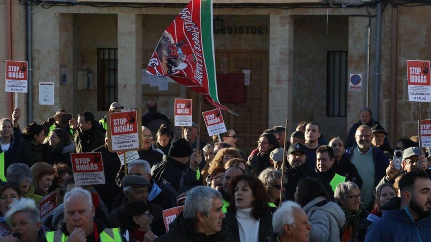 Solicitan el archivo del proyecto de inyección de biometano sobre los terrenos paralizados en Peleas de Abajo