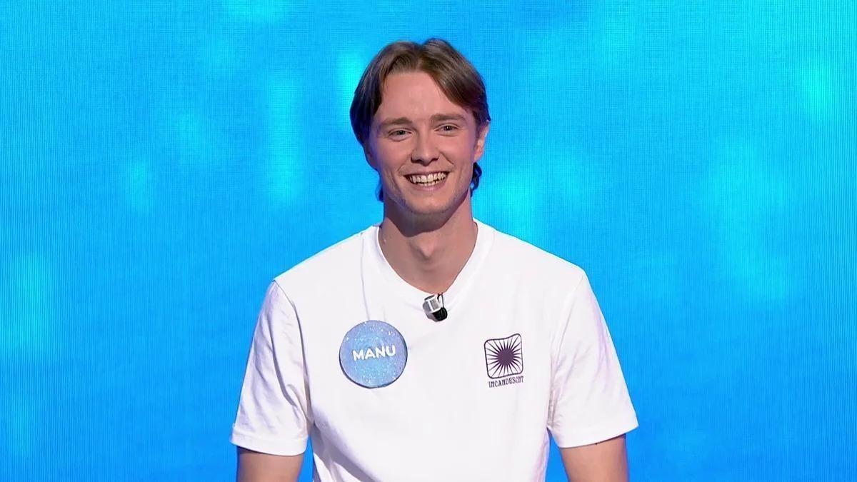 Sale a la luz la &quot;historia de amor&quot; de Manu, de Pasapalabra con Natalia: visita al teatro y campanas de boda