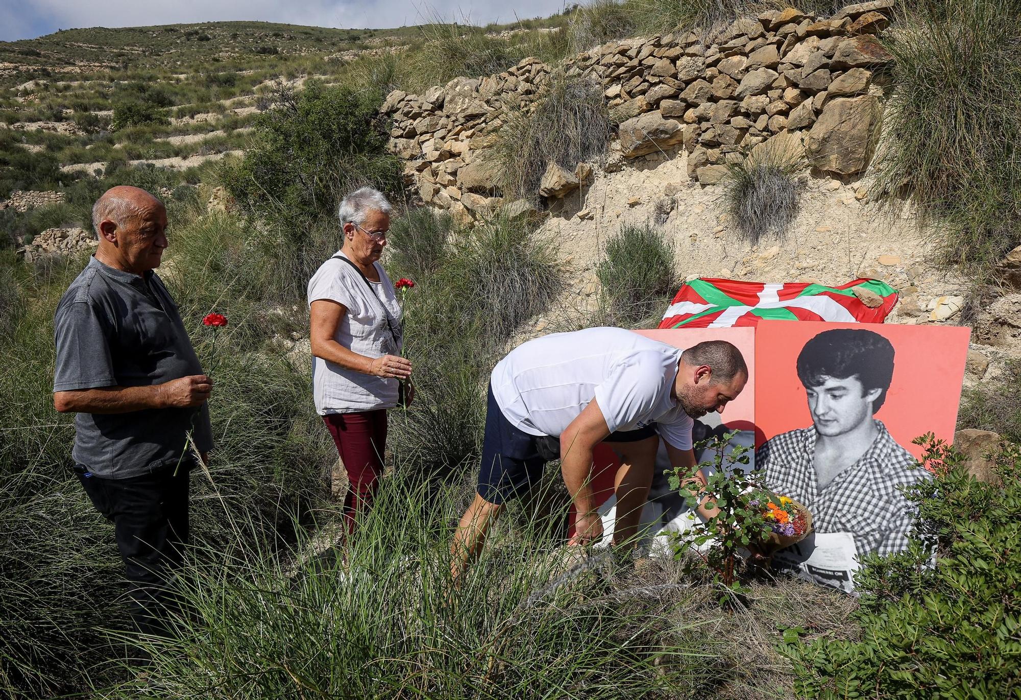 Homenaje a Lasa y Zabala en Busot 40 años después de su asesinato