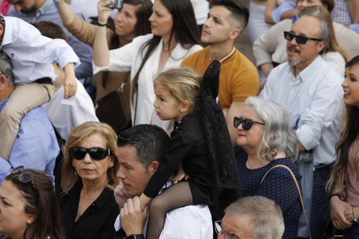 El Amor desciende desde el Cerro