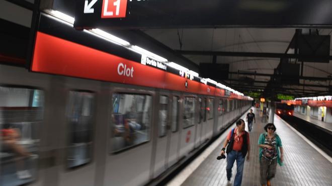 Línea L1 del metro de Barcelona, estación de Clot, en una imagen de archivo