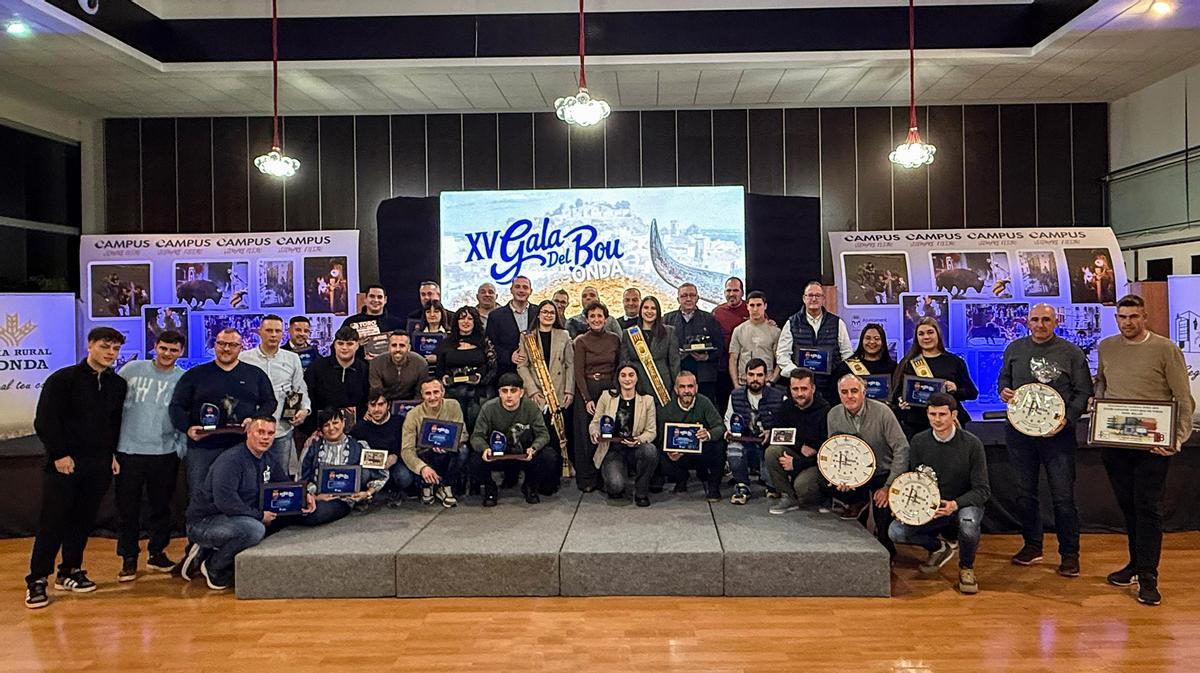 Foto de todos los premiados.