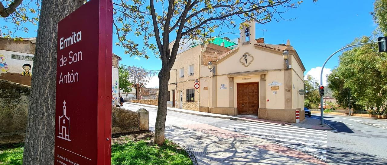 La ermita de San Antón, en la calle Independencia de Elda.
