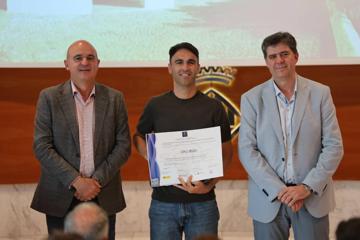 Entrega de diplomas con distinciones Sicted en el Consell de Ibiza.