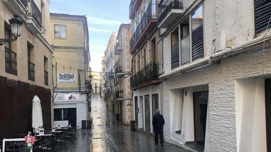 El bar que no cierra la cocina en la Calle de los Bares de Cáceres
