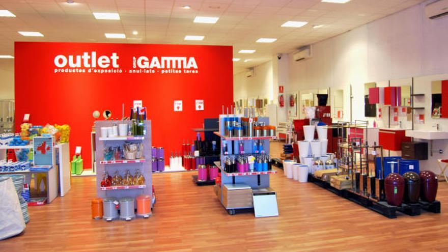 Part de l&#039;estoc de l&#039;outlet de Grup Gamma, a Sallent