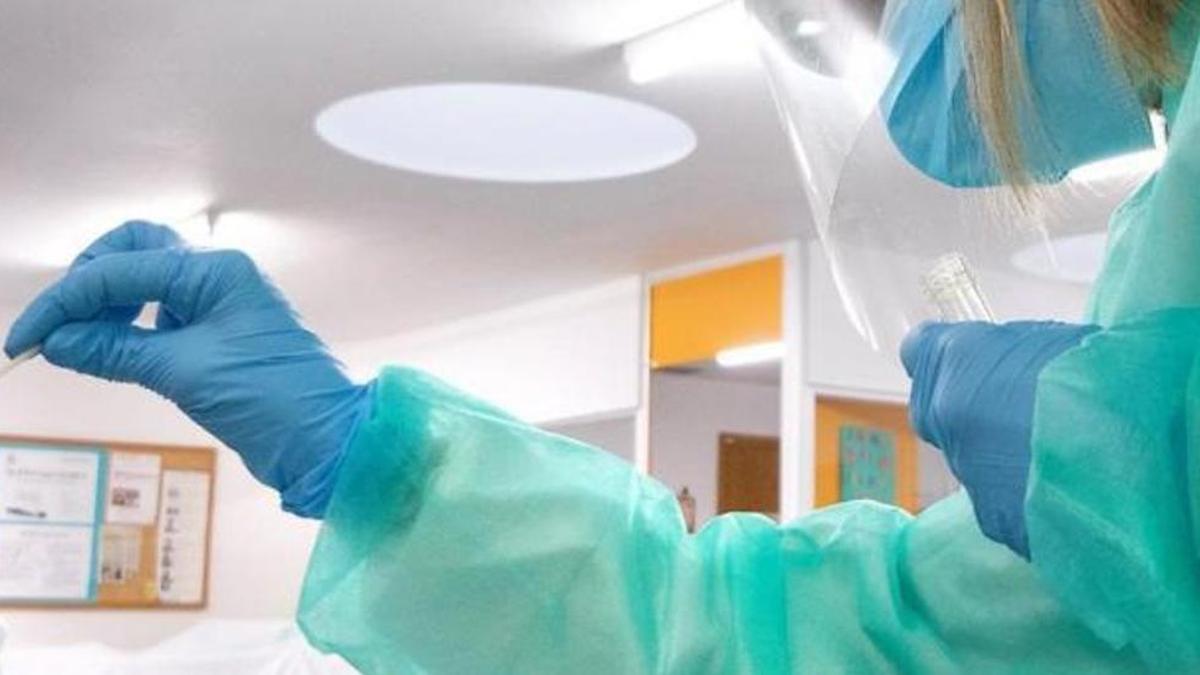 Canarias registra nueve fallecidos por coronavirus en la última semana