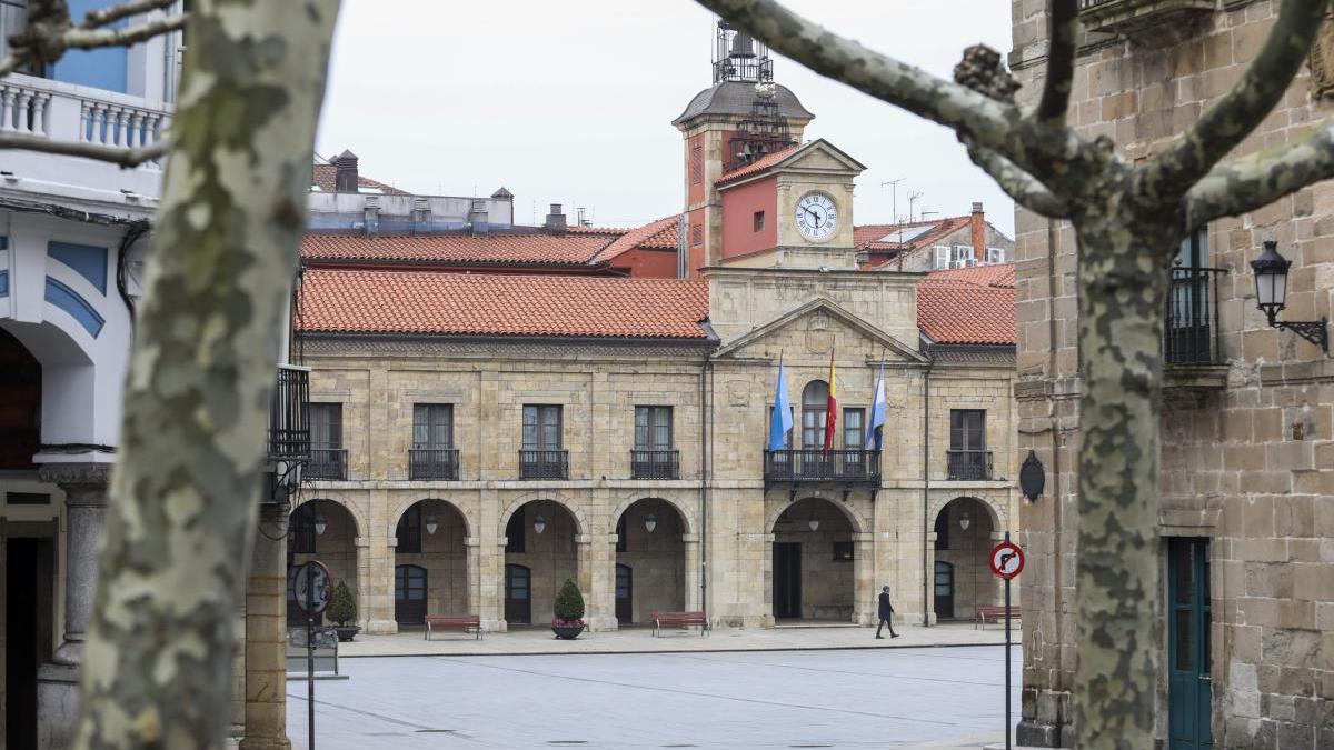 Fachada del Ayuntamiento de Avilés.