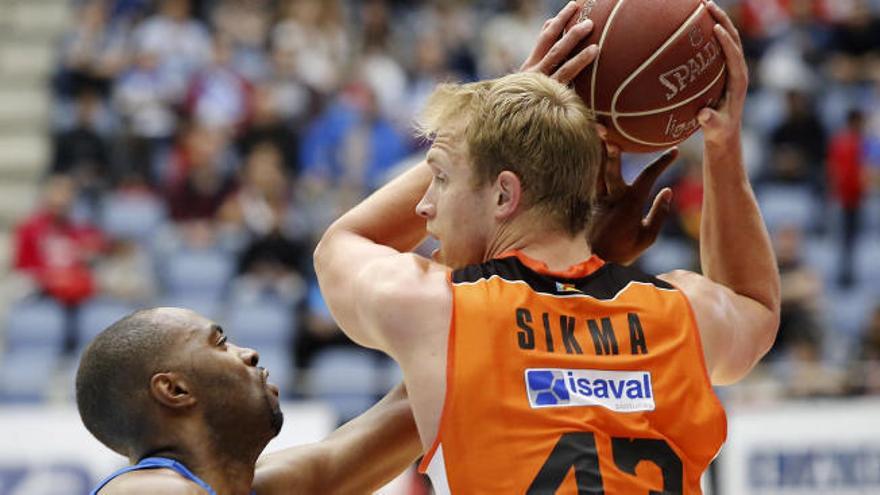 Luke Sikma, durante un partido de esta temporada.