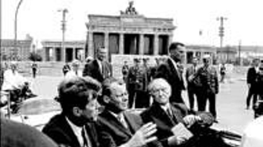 Berlín dedica un museo al mito de los Kennedy