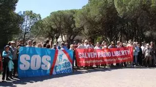 Concentración frente a la antigua Radio Liberty en Pals para reclamar una rehabilitación "urgente" del complejo