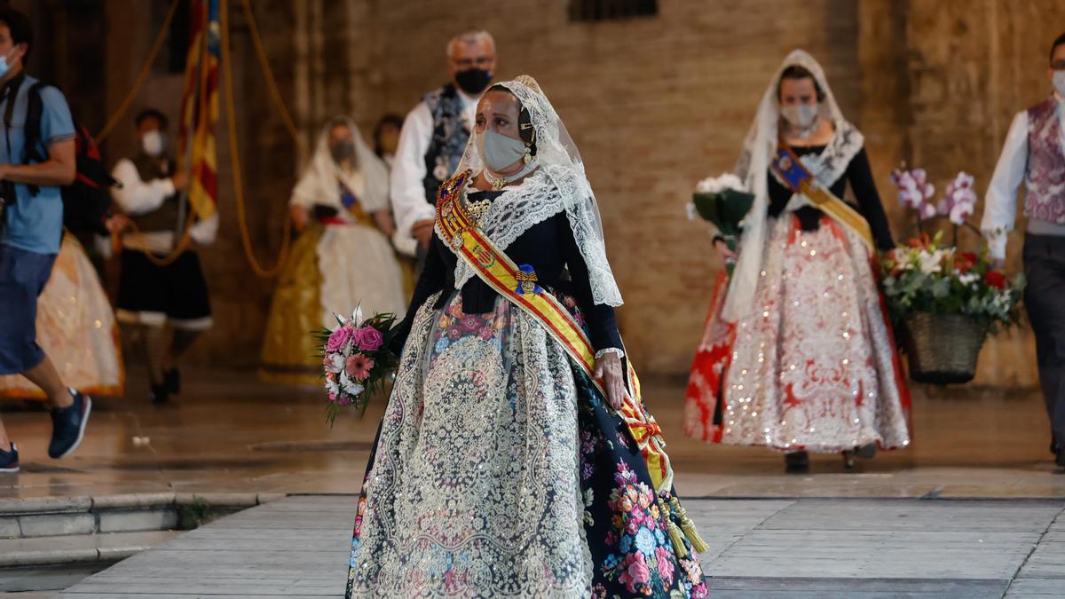 Búscate en el primer día de Ofrenda por las calles del Mar y Avellanas entre las 21:00 y 22:00 horas