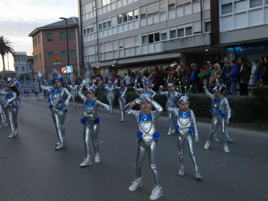 Carnaval 2019: Desfile de Antroxu en Llanes