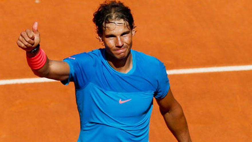 Nadal, condecorado en París.