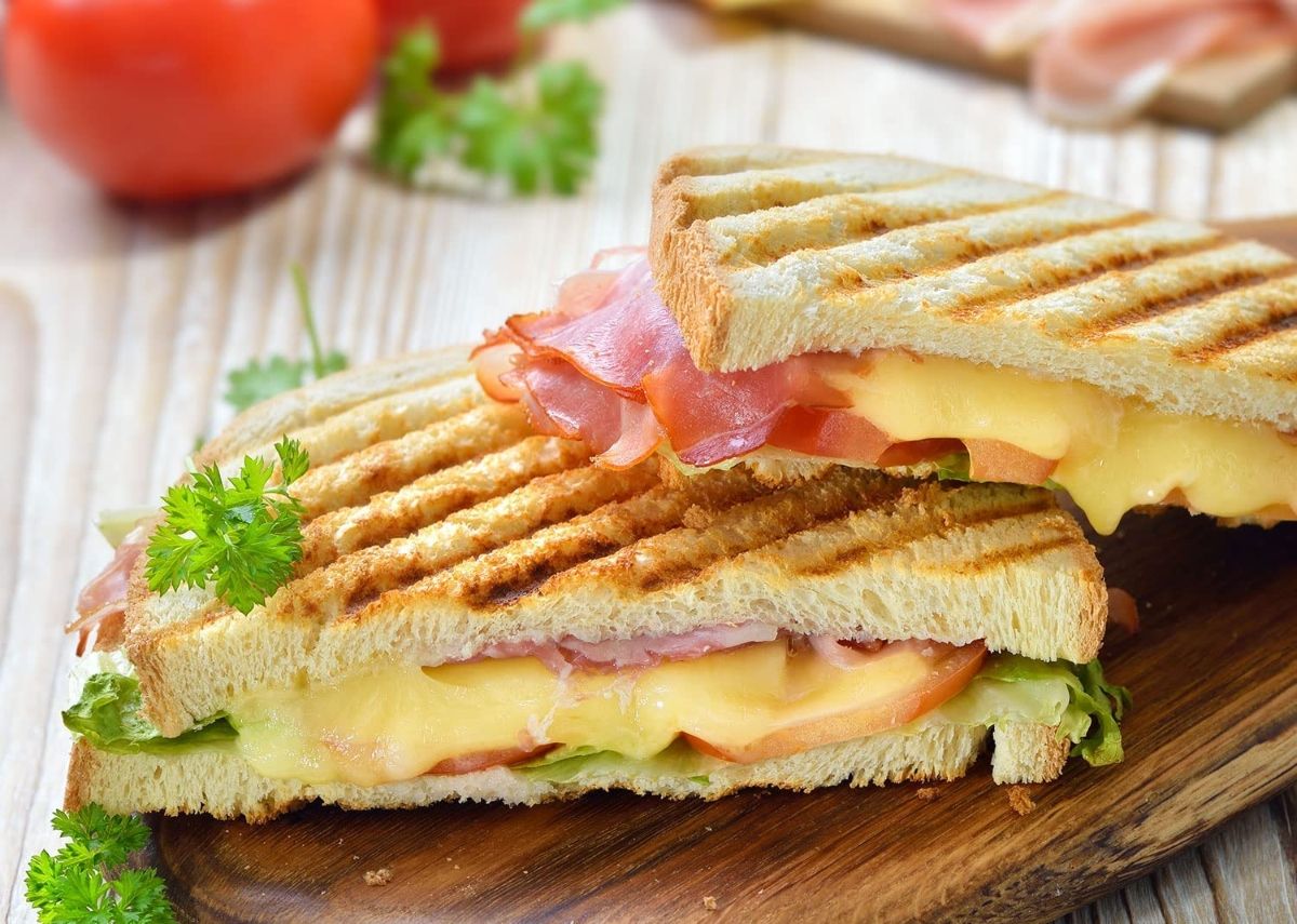 Cómo Elegir la Mejor Sandwichera Grill para tu Cocina